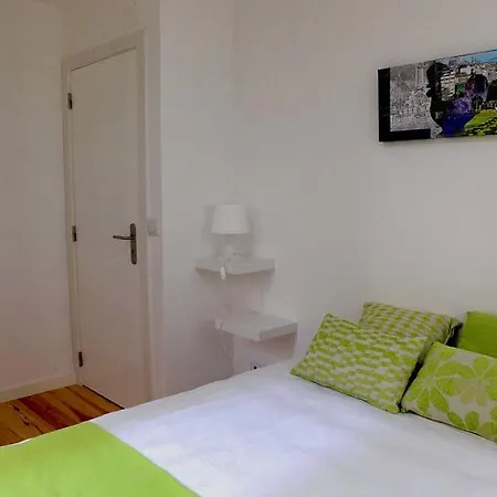 Alfama 44 Лиссабон