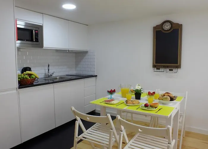 Alfama 44 Apartment *