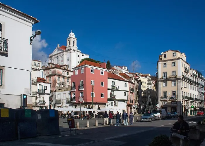 Alfama 44 Apartment *